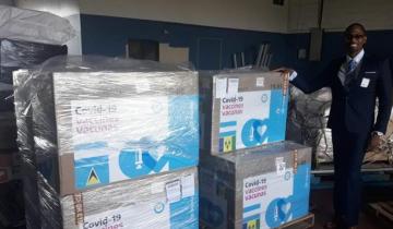 Imagen de Angola recibió 350 mil dosis de vacunas contra el coronavirus donadas por la Argentina