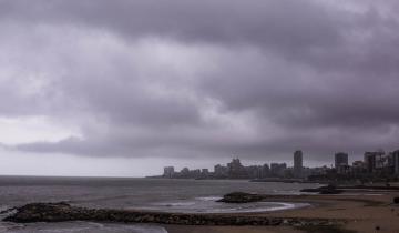 Imagen de La Región: continúa el alerta por lluvia y viento en la Costa Atlántica