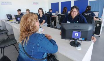 Imagen de Día del Empleado Público: qué sucederá en la Provincia tras el decreto de Javier Milei que elimina el asueto