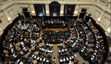 Imagen de El gobierno debatió con intendentes la ley bonaerense que limita las reelecciones indefinidas de los jefes comunales