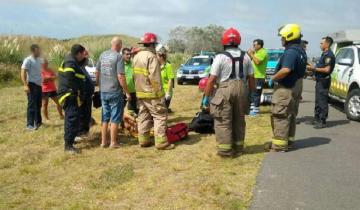 Imagen de Dos personas heridas al caer de una moto en la Ruta 11