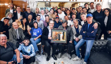 Imagen de Diego Maradona: a 4 años de su muerte, emiten un programa especial con la participación de más de 20 periodistas