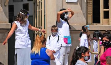 Imagen de Padres Organizados de Dolores organizan una caravana por la presencialidad