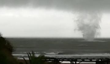 Imagen de Impresionante tormenta de lluvia y viento en la Costa Atlántica