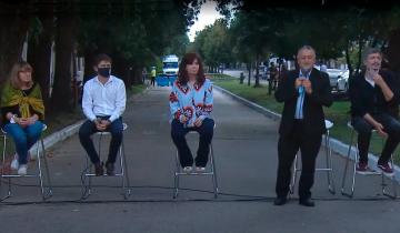 Imagen de Cristina Fernández y Axel Kicillof inauguraron un Espacio de la Memoria en Las Flores