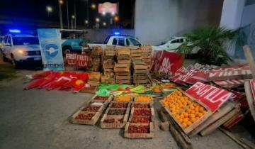 Imagen de Ruta 2: en un gran operativo levantan puestos de venta ambulante ubicados en la Autovía