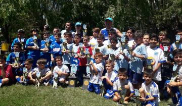 Imagen de Con más de 50 clubes y escuelas de fútbol de todo el país se realizó la Santa Teresita Cup