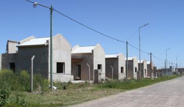 Imagen de La Provincia: con el Programa Completar el gobierno bonaerense terminará las casas iniciadas por La Nación