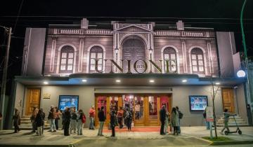 Imagen de Dolores: la ciudad celebró los 150 años del Teatro Unione con inauguraciones, despliegue artístico e importantes anuncios