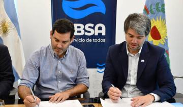 Imagen de Dolores: Juan Pablo García firmó un convenio con ABSA para realizar 6 pozos que mejorarán el servicio de agua potable