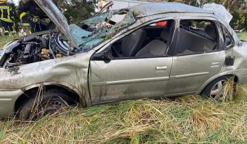 Imagen de Dos heridos tras un vuelco en Ruta 74