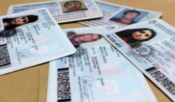 Imagen de Trámites más caros: cuáles son las nuevas tarifas para obtener el DNI y Pasaporte