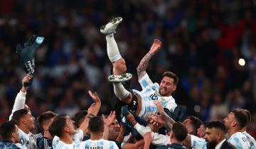 Imagen de Finalissima 2022: Argentina goleó 3 a 0 a Italia y se quedó con la copa en Wembley