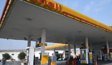 Imagen de Shell y Puma se suman a YPF y aumentan el precio de sus combustibles