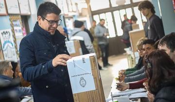Imagen de PASO 2023 en La Costa: el intendente Cristian Cardozo votó en San Bernardo