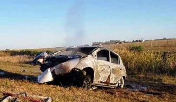 Imagen de Tres personas murieron carbonizadas en un accidente en la ruta