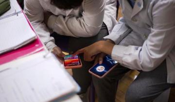 Imagen de Buenos Aires se convierte en la 3ª provincia del país en prohibir el uso de pantallas en las escuelas primarias