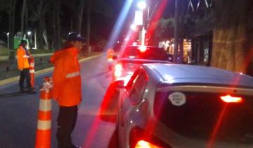 Imagen de Balcarce: un conductor saturó el alcoholímetro cuando sopló durante un operativo de seguridad vial