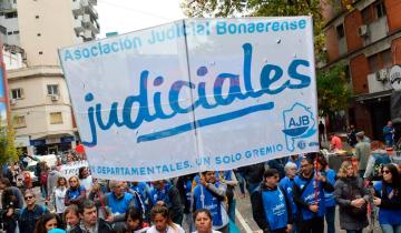 Imagen de Paritarias: los judiciales también acordaron y recibirán un aumento del 7% en dos tramos