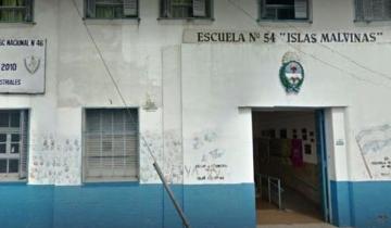 Imagen de Apuñalaron por la espalda a una alumna en una escuela