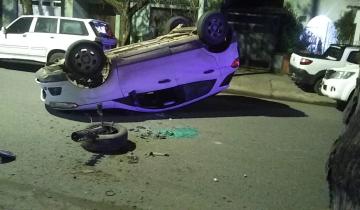 Imagen de Dolores: un herido tras un impactante vuelco en la ciudad