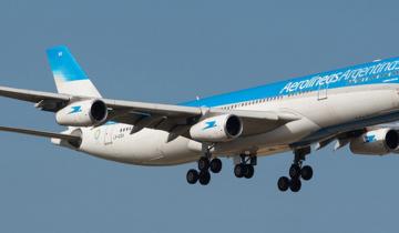 Imagen de Nueve heridos en un vuelo de Aerolíneas Argentinas que atravesó una turbulencia en la cordillera