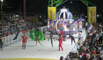 Imagen de Dolores: culminó con buen suceso el Carnaval del Sol y Etchevarren prometió que seguirá creciendo