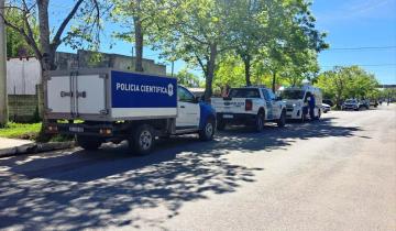 Imagen de Dolores: conmoción por el hallazgo sin vida de un padre y su hijo en una vivienda