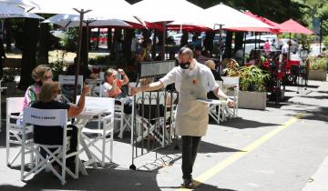 Imagen de Mar del Plata: restaurantes y bares anunciaron que no acatarán las restricciones de fase 2