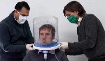 Imagen de Coronavirus: cómo es el casco creado por argentinos que podría sustituir a los respiradores