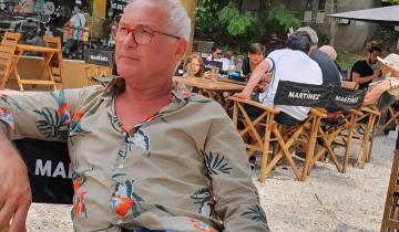 Imagen de Conmoción en Castelli:  murió un reconocido escultor al caer de un techo