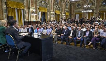 Imagen de La Provincia: respaldado por intendentes y legisladores de la Región, Kicillof anticipó que irá a la Justicia por los fondos que le quitó Nación