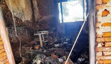 Imagen de Dolores: una familia sufrió la destrucción total de su vivienda por un incendio y pide ayuda