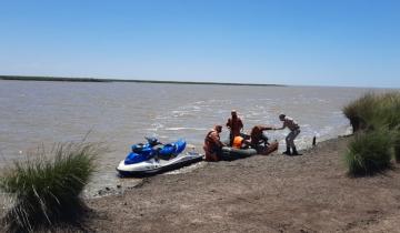 Imagen de Rescatan a 2 pescadores en la Bahía Samborombón