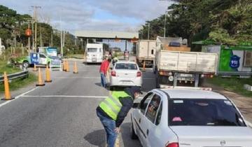 Imagen de Interceptan a 35 automovilistas que pretendían vacacionar en la Costa Atlántica