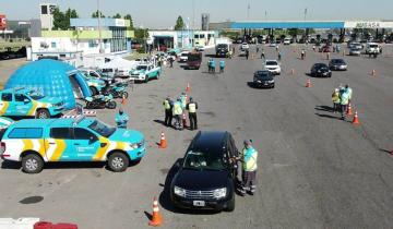 Imagen de Intensifican los controles en las rutas y terminales por el fin de semana largo