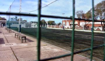 Imagen de Un marplatense impulsa un protocolo nacional para la vuelta del papi fútbol, el padel y otros deportes amateurs